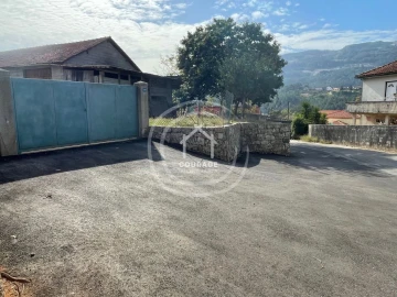 Terreno para Venda em Arcozelo