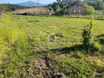 Terreno para Venda em Arcozelo