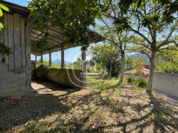 Terreno para Venda em Arcozelo