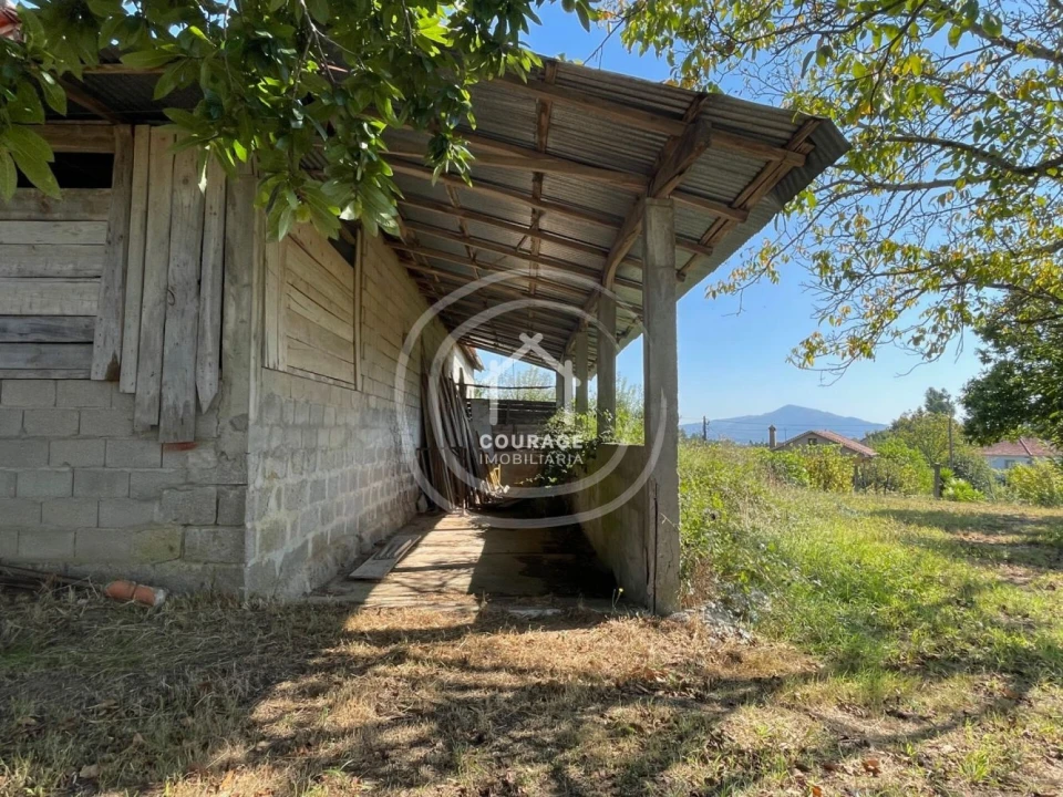 Terreno para Venda em Arcozelo Foto 28