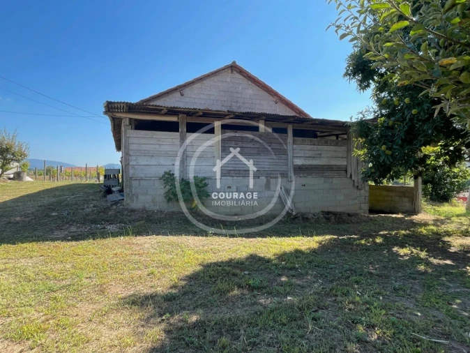 Terreno para Venda em Arcozelo Foto 14