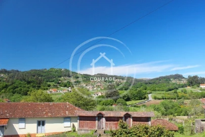 Moradia T2 para Venda em Paredes de Coura e Resende