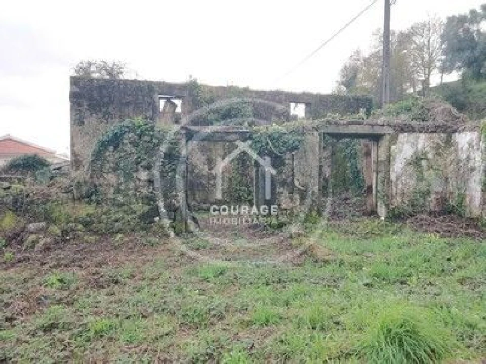 Moradia T3 para Venda em Candemil e Gondar Foto 19