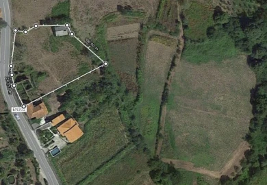 Moradia T3 para Venda em Candemil e Gondar