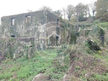 Moradia T3 para Venda em Candemil e Gondar