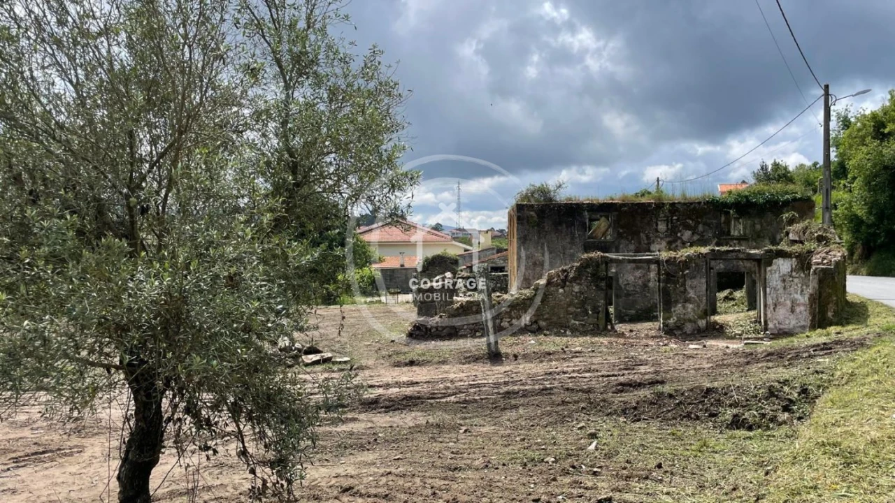 Moradia T3 para Venda em Candemil e Gondar Foto 30