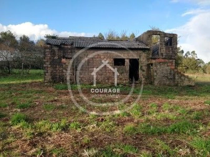 Moradia T3 para Venda em Candemil e Gondar Foto 7