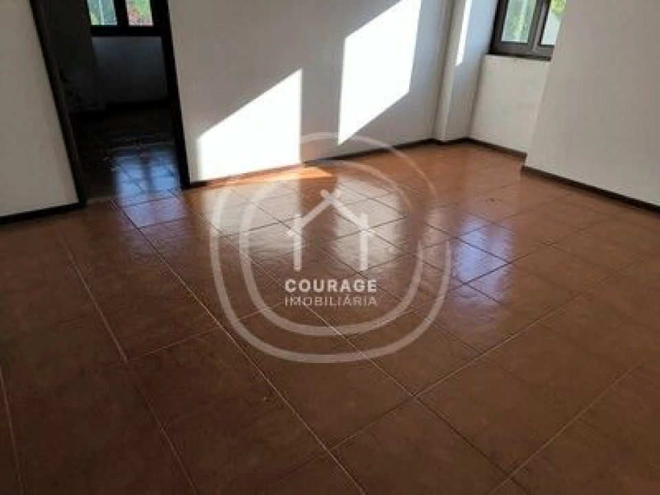 Moradia T3 para Venda em Romarigães Foto 6