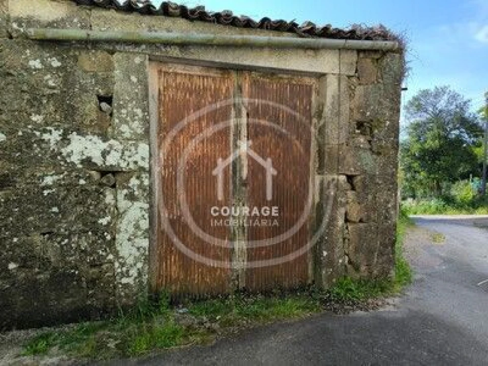 Moradia T3 para Venda em Romarigães Foto 5