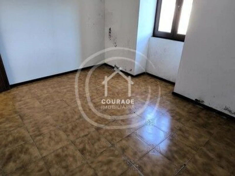 Moradia T3 para Venda em Romarigães Foto 23