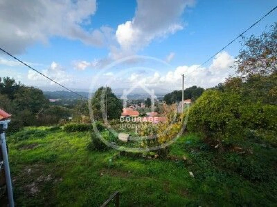 Moradia T2 para Venda em Cornes Foto 25