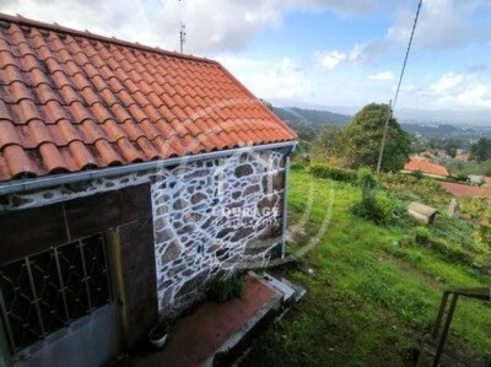 Moradia T2 para Venda em Cornes Foto 7