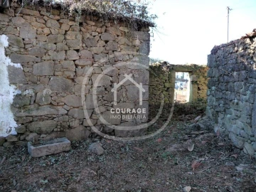 Moradia T3 para Venda em Agualonga