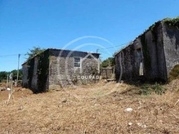 Moradia T3 para Venda em Agualonga