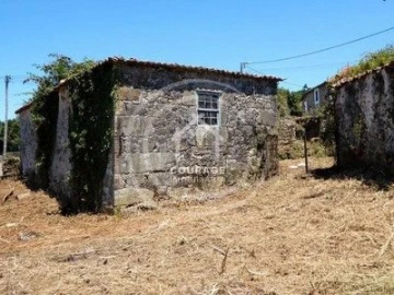 Moradia T3 para Venda em Agualonga