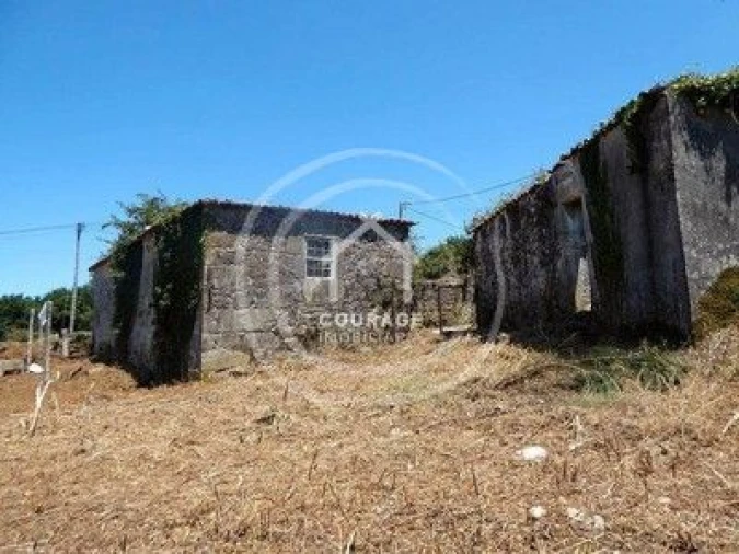 Moradia T3 para Venda em Agualonga Foto 17