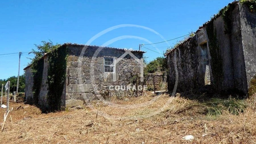 Moradia T3 para Venda em Agualonga