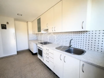 Moradia T3 para Venda em Castanheira
