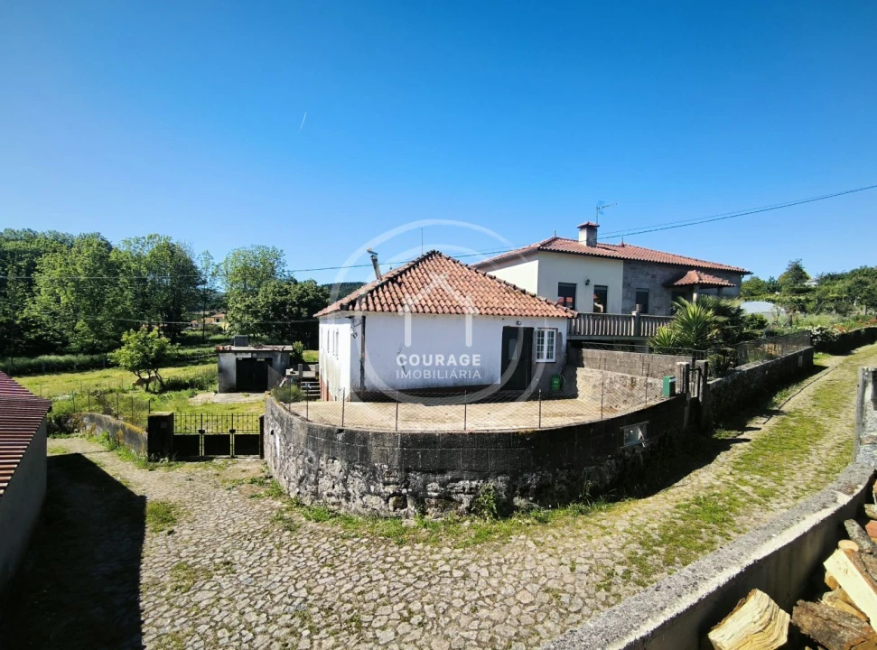 Moradia T3 para Venda em Castanheira Foto 3