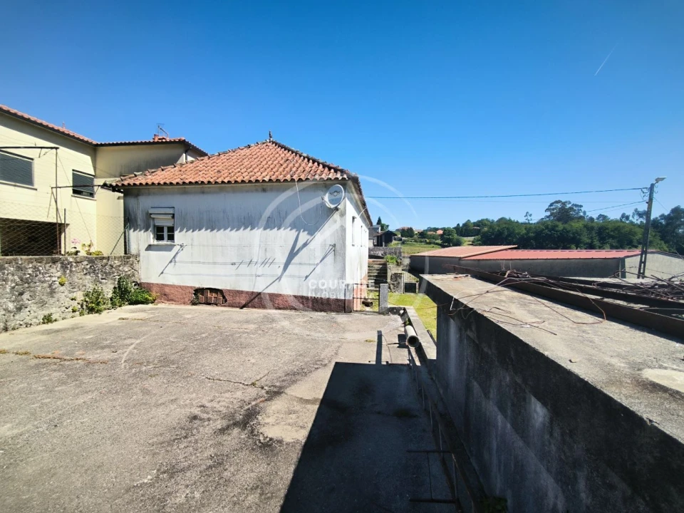 Moradia T3 para Venda em Castanheira Foto 4