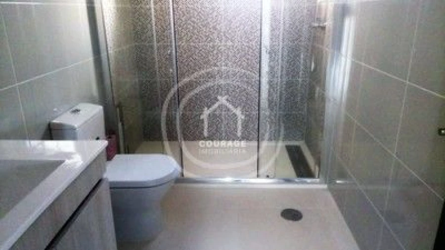 Moradia T3 para Venda em Agualonga Foto 30