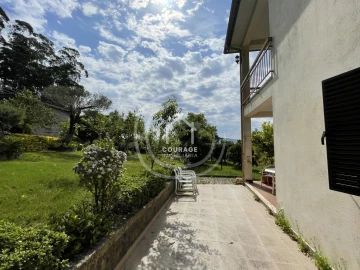 Moradia T4 para Venda em São Pedro de Arcos