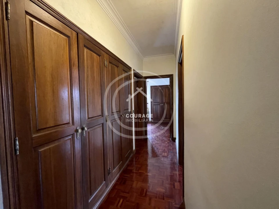 Moradia T4 para Venda em São Pedro de Arcos Foto 39