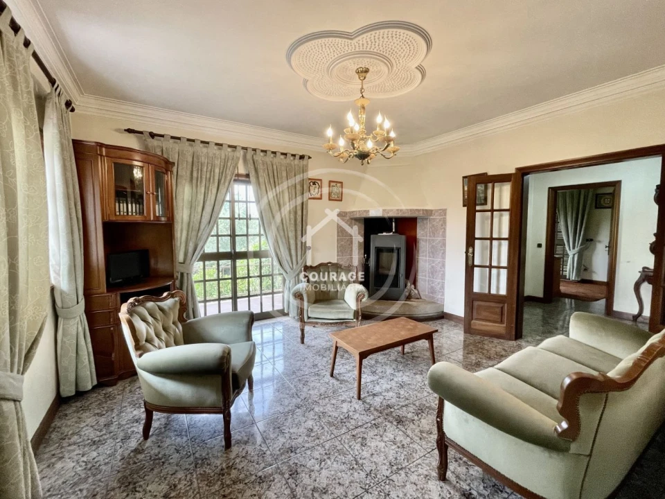 Moradia T4 para Venda em São Pedro de Arcos Foto 26