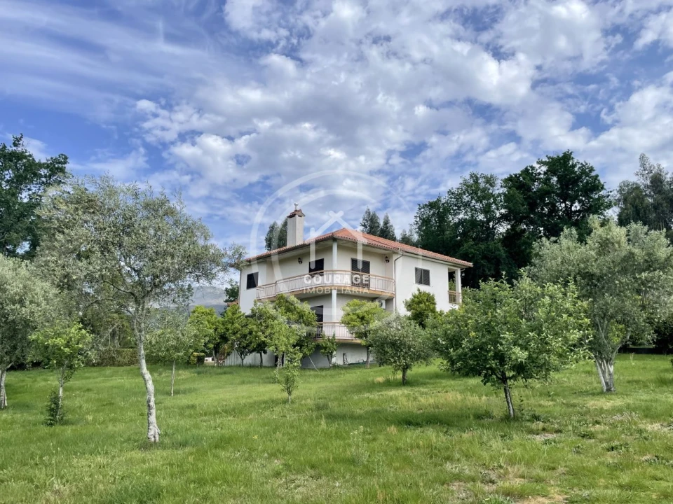 Moradia T4 para Venda em São Pedro de Arcos Foto 4