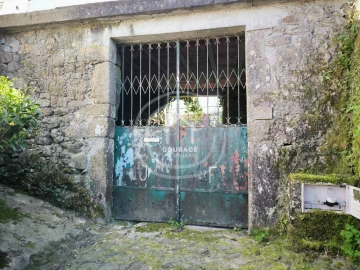 Moradia T2 para Venda em Coura