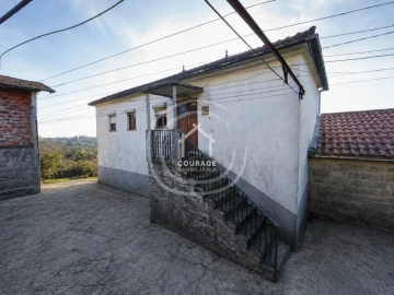 Moradia T2 para Venda em Coura
