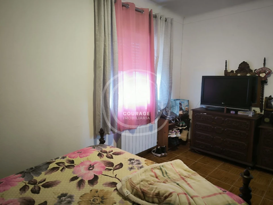 Moradia T5 para Venda em Paredes de Coura e Resende Foto 31
