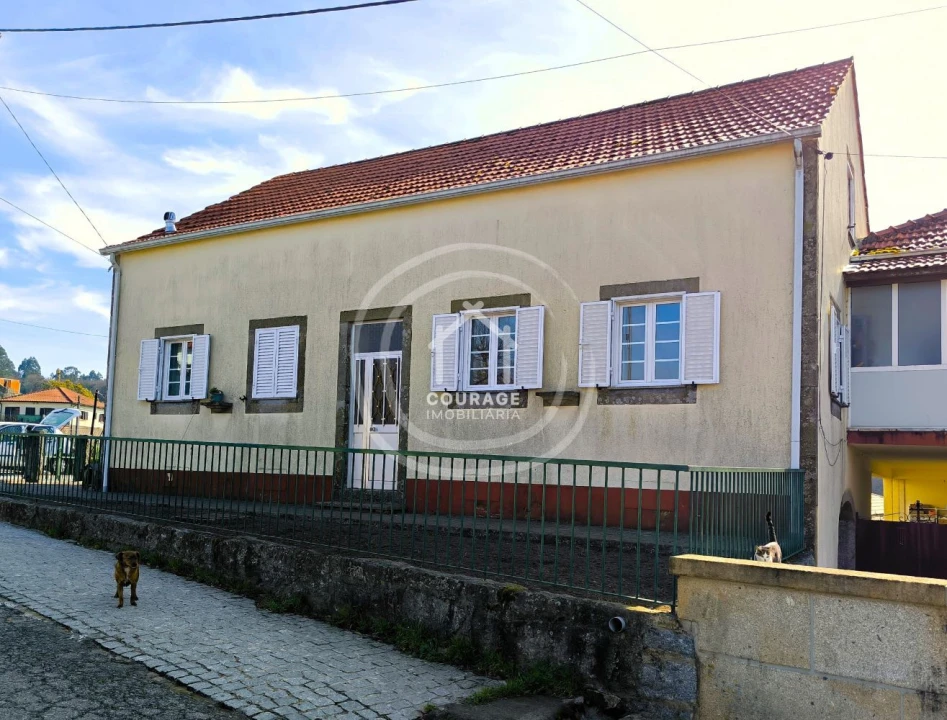 Moradia T3 para Venda em Paredes de Coura e Resende Foto 2