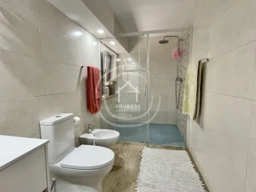 Moradia T5 para Venda em Cunha