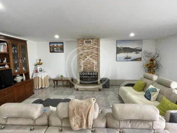Moradia T5 para Venda em Cunha