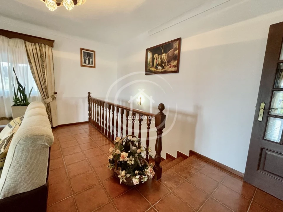 Moradia T5 para Venda em Cunha Foto 21