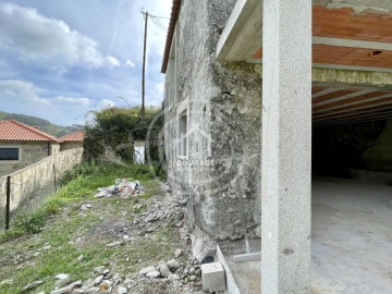 Moradia T2 para Venda em Labrujó, Rendufe e Vilar do Monte