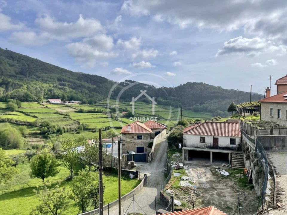 Moradia T2 para Venda em Labrujó, Rendufe e Vilar do Monte Foto 3