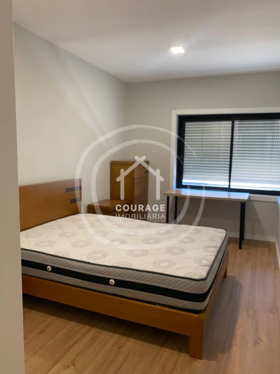 Apartamento T3 para Arrendamento em Darque Foto 18