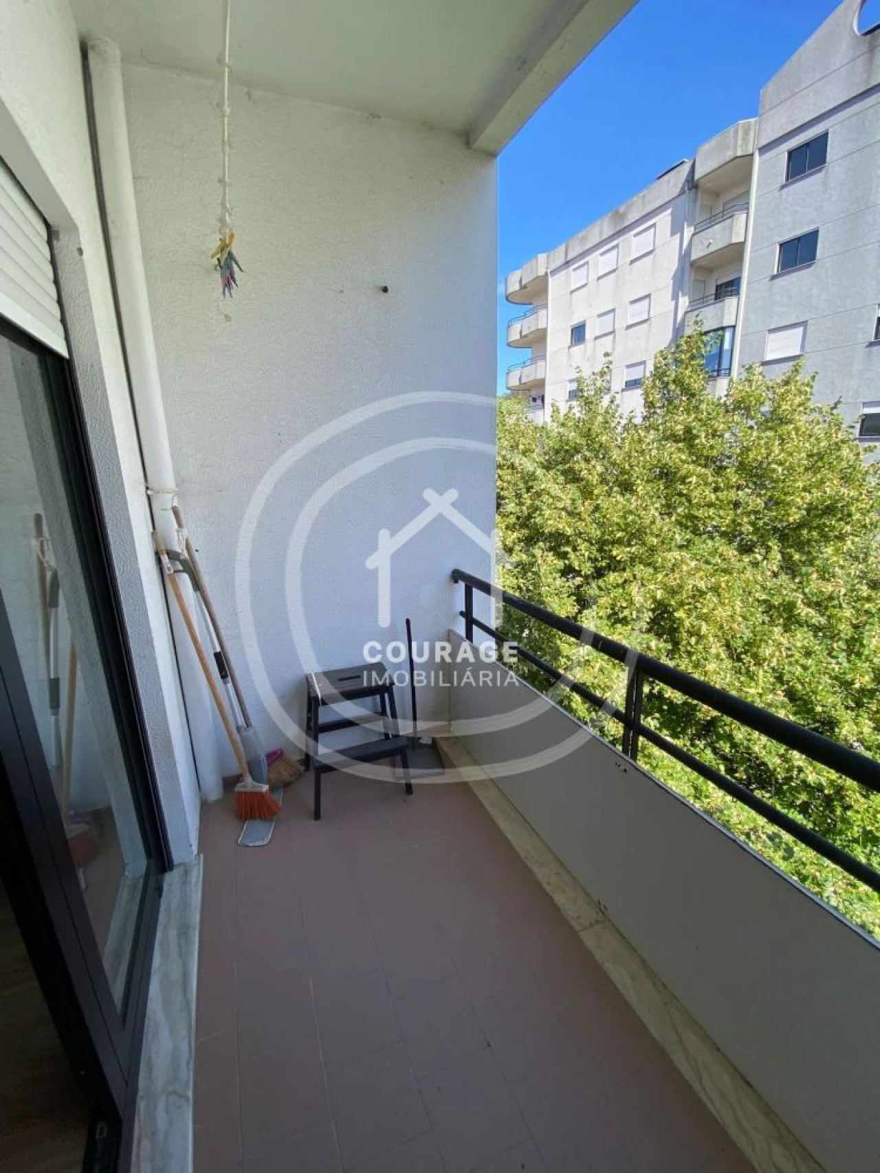 Apartamento T3 para Arrendamento em Darque Foto 26