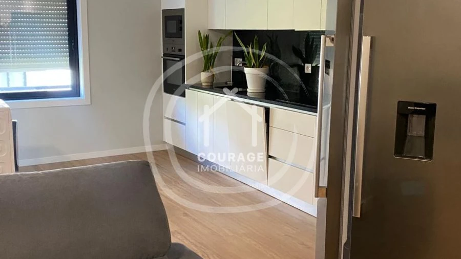 Apartamento T3 para Arrendamento em Darque
