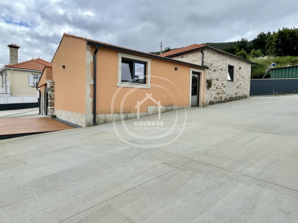 Moradia T3 para Venda em Candemil e Gondar Foto 3