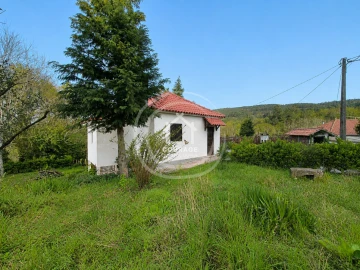 Moradia T3 para Venda em Rubiães