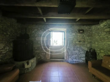 Moradia T3 para Venda em Rubiães