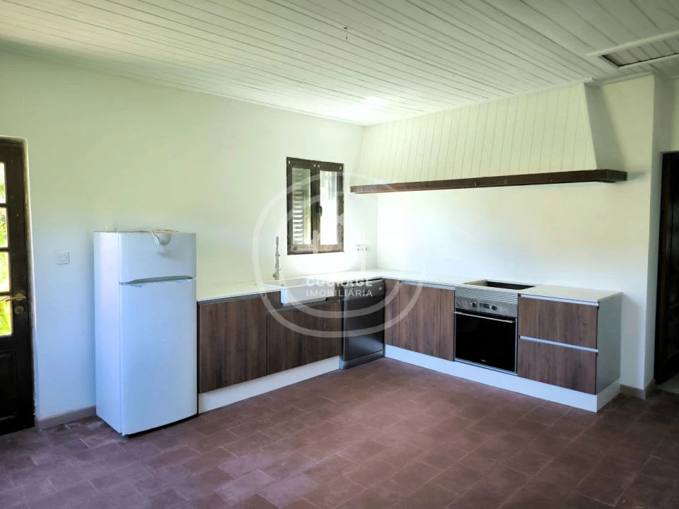 Moradia T3 para Venda em Rubiães Foto 11