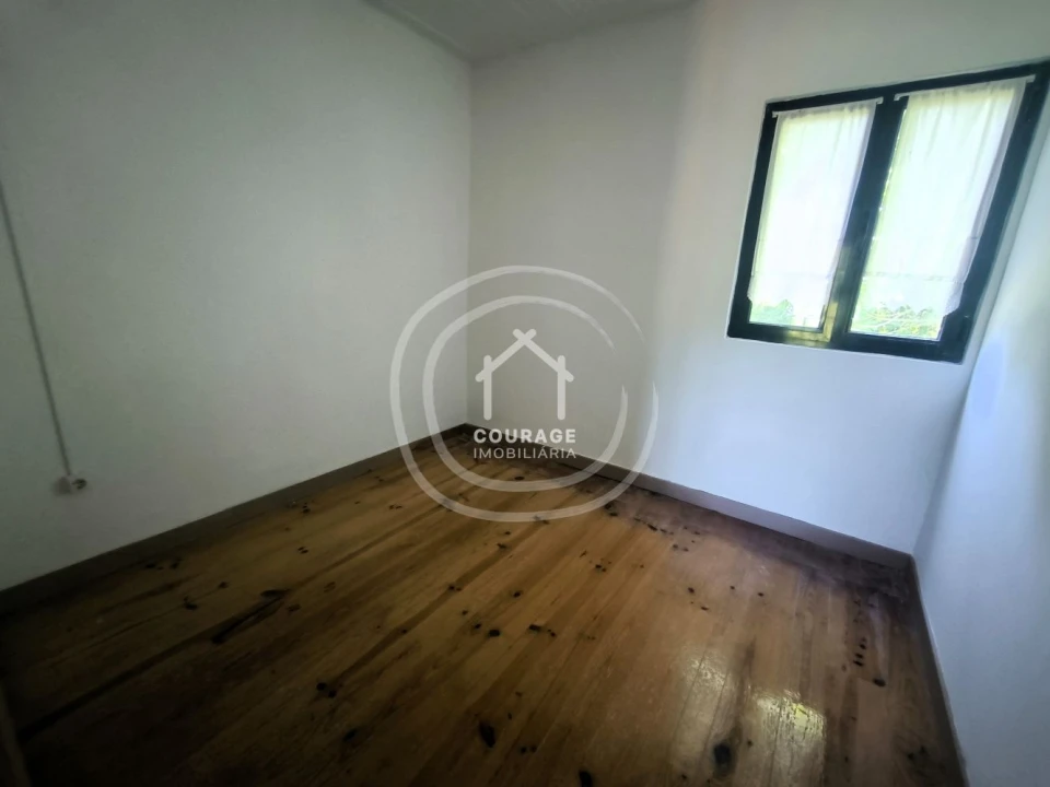 Moradia T3 para Venda em Rubiães Foto 18