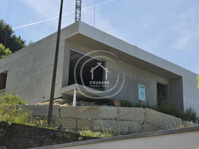 Moradia T2 para Venda em Paredes de Coura e Resende Foto 14