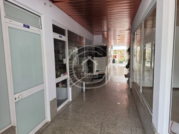 Loja para Venda em Paredes de Coura e Resende