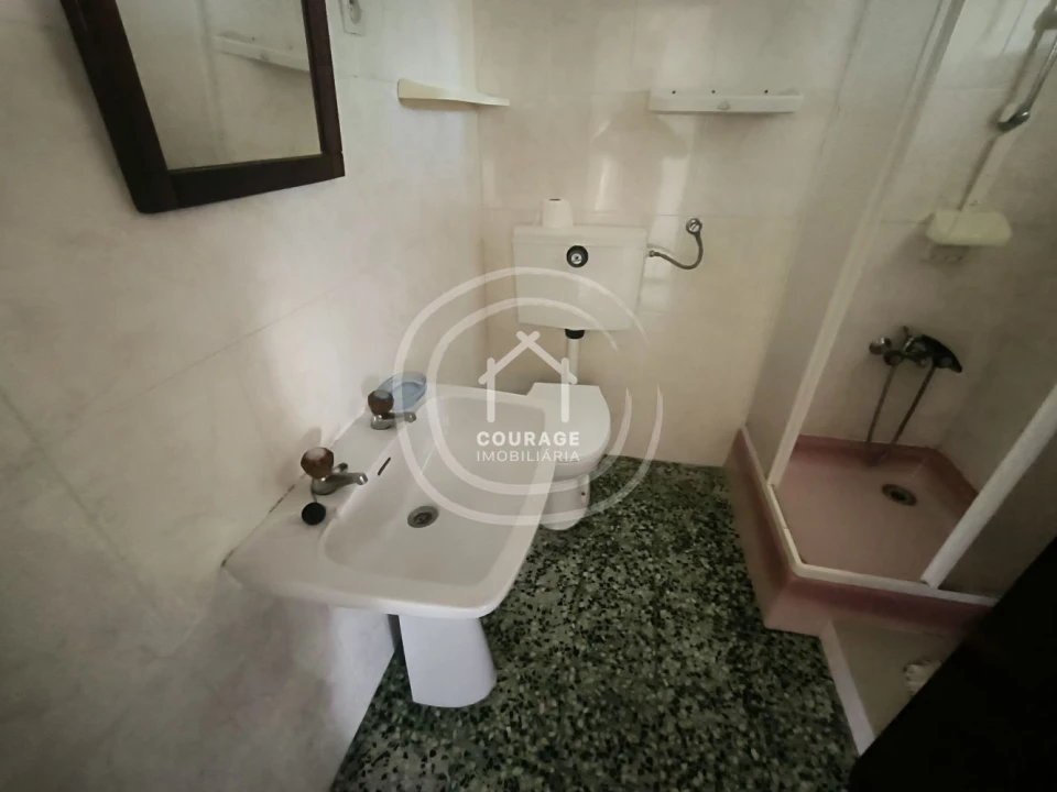 Moradia T3 para Venda em Bico e Cristelo Foto 46
