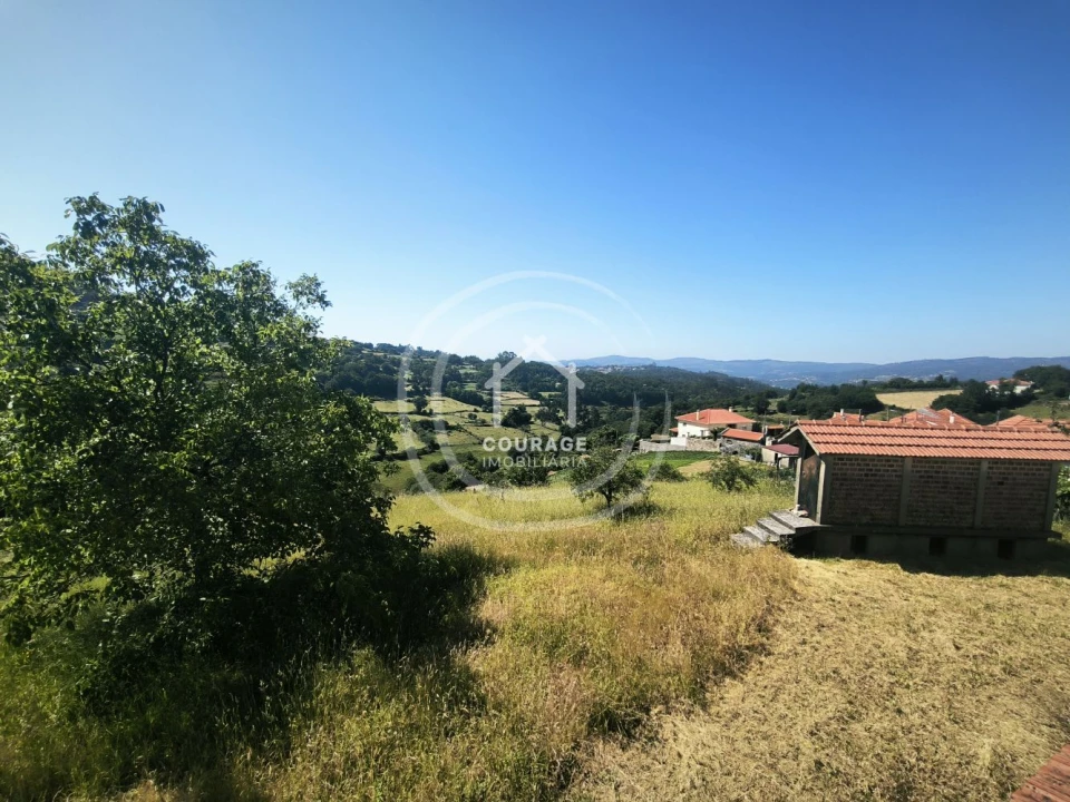 Moradia T3 para Venda em Bico e Cristelo Foto 23